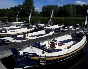 Vespa Tocht Scooter Sloepentocht Sloep Varen Personeelsuitje Bedrijfsuitje Afdelingsuitje Kaag Kagerplassen Leiden 006